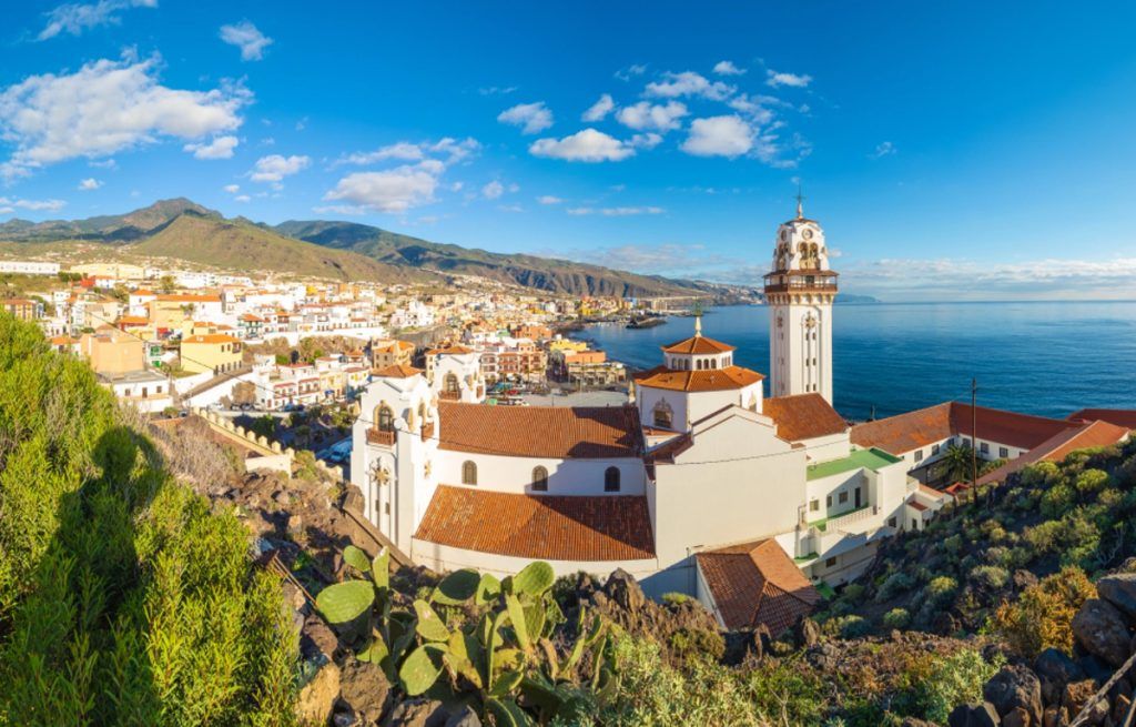 Vista del pueblo  la Candelaria en Tenerife 